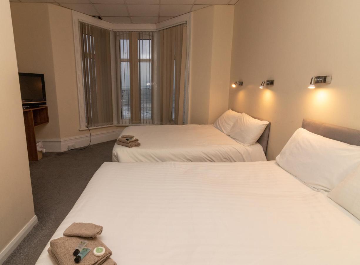 Starlux Hotel Blackpool Buitenkant foto